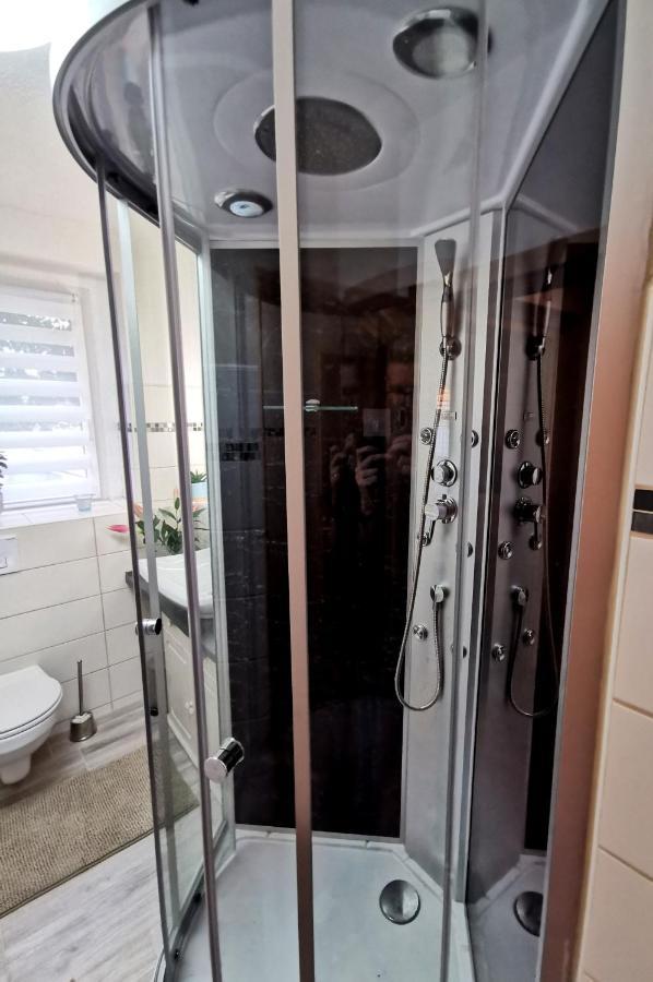 Neuhausen  Ferienwohnung Kathlower Muehle מראה חיצוני תמונה