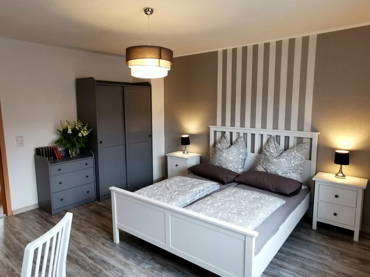 Neuhausen  Ferienwohnung Kathlower Muehle מראה חיצוני תמונה