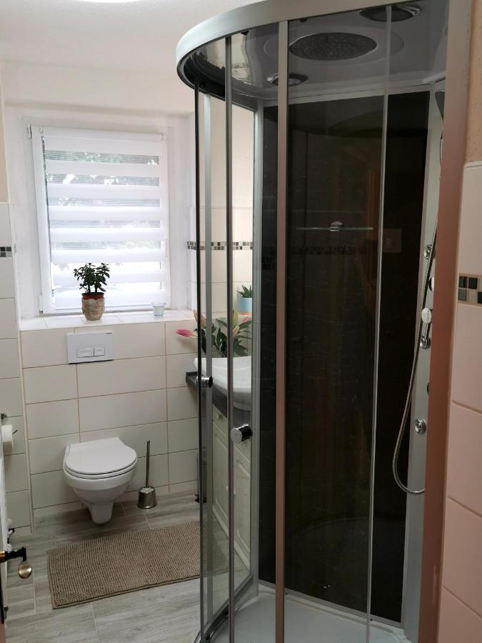 Neuhausen  Ferienwohnung Kathlower Muehle מראה חיצוני תמונה